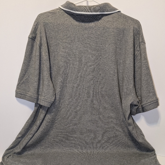 Men's Tommy Hilfiger Polo - Picture 5 of 5